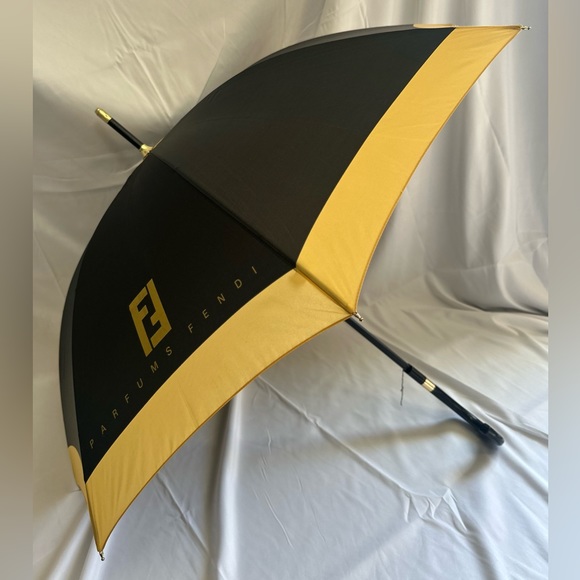 Fendi Parfumes Gold & Black Vintage Large Umbrella - Picture 1 of 17